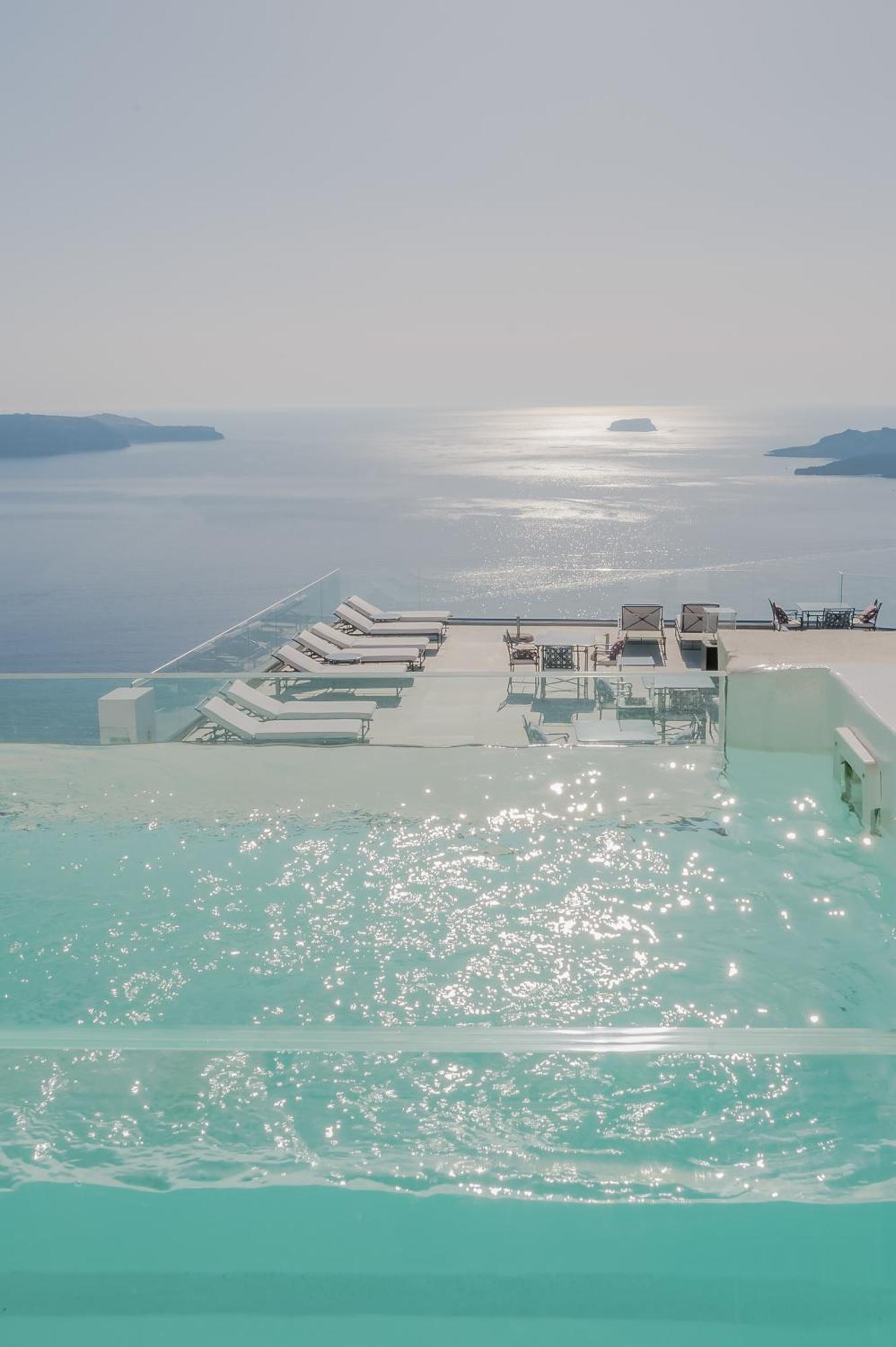 Apeiron Blue Santorini - Sustainable Adults Only 14 Plus Тира Номер фото